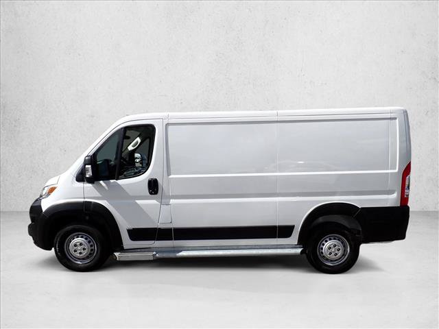 Used 2025 RAM ProMaster 2500 w/ U-Haul Equipment Group FWD image 2