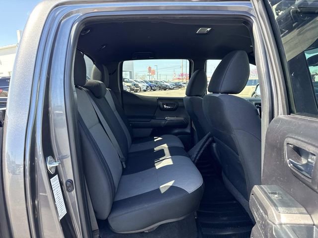 Used 2021 Toyota Tacoma TRD Off-Road w/ Technology Package image 16