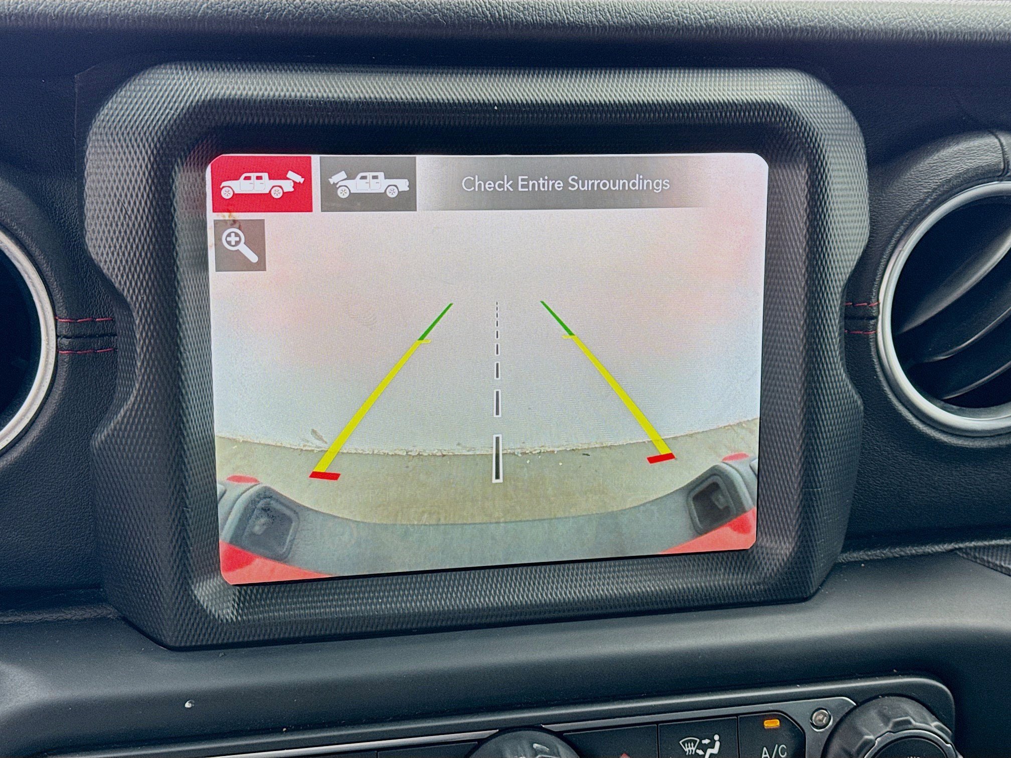 Used 2020 Jeep Gladiator Rubicon image 10