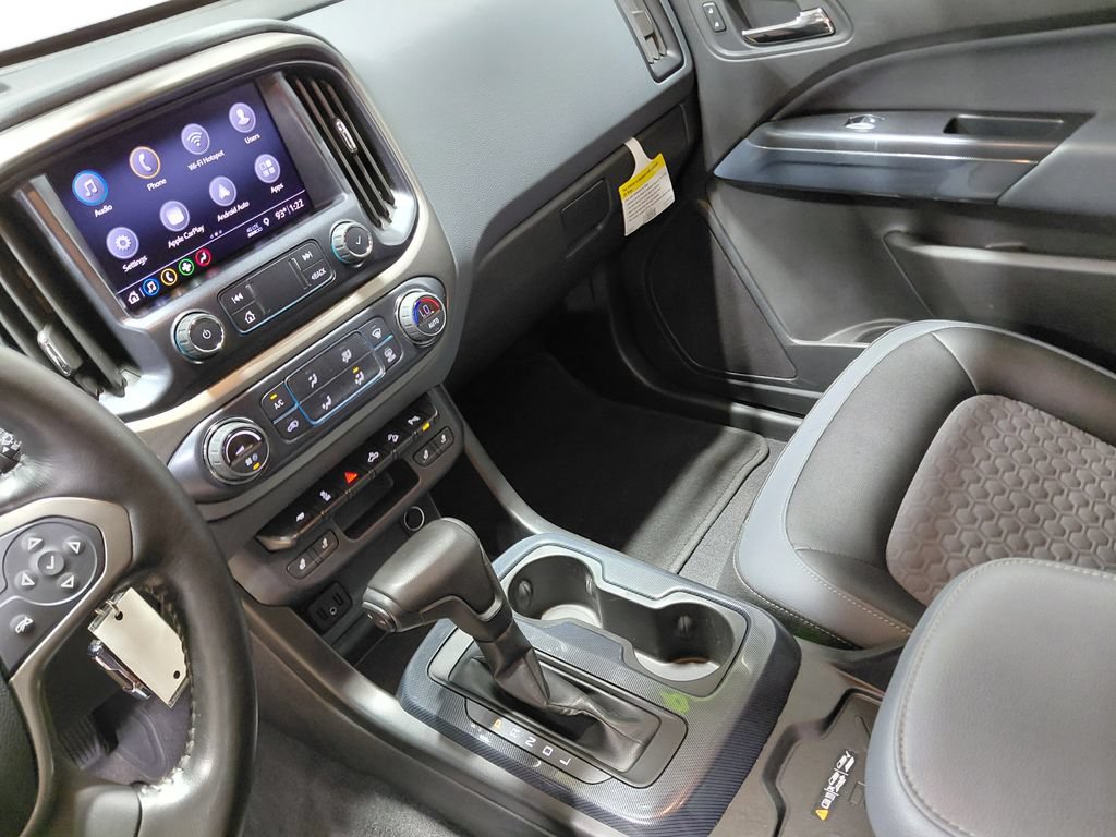 Used 2019 Chevrolet Colorado Z71 AWD/4WD image 28