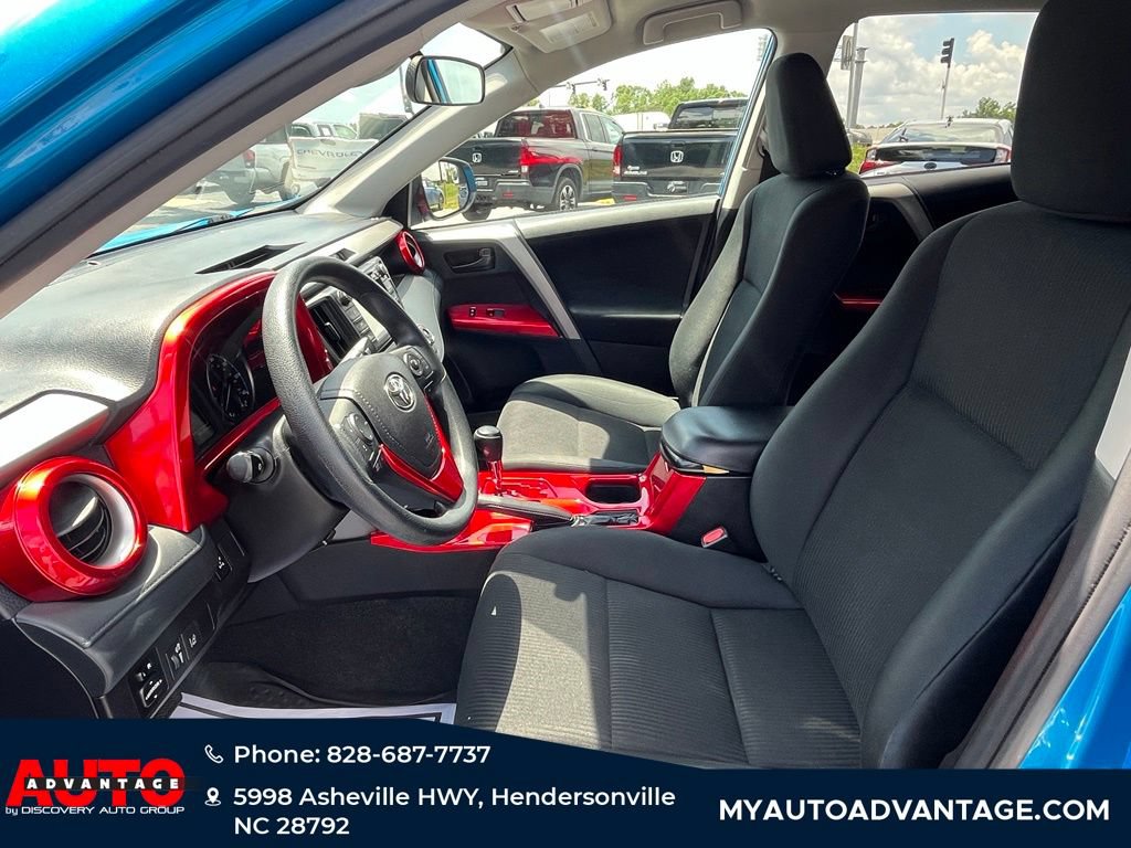 Used 2017 Toyota RAV4 LE w/ All Weather Liner Package AWD/4WD image 22