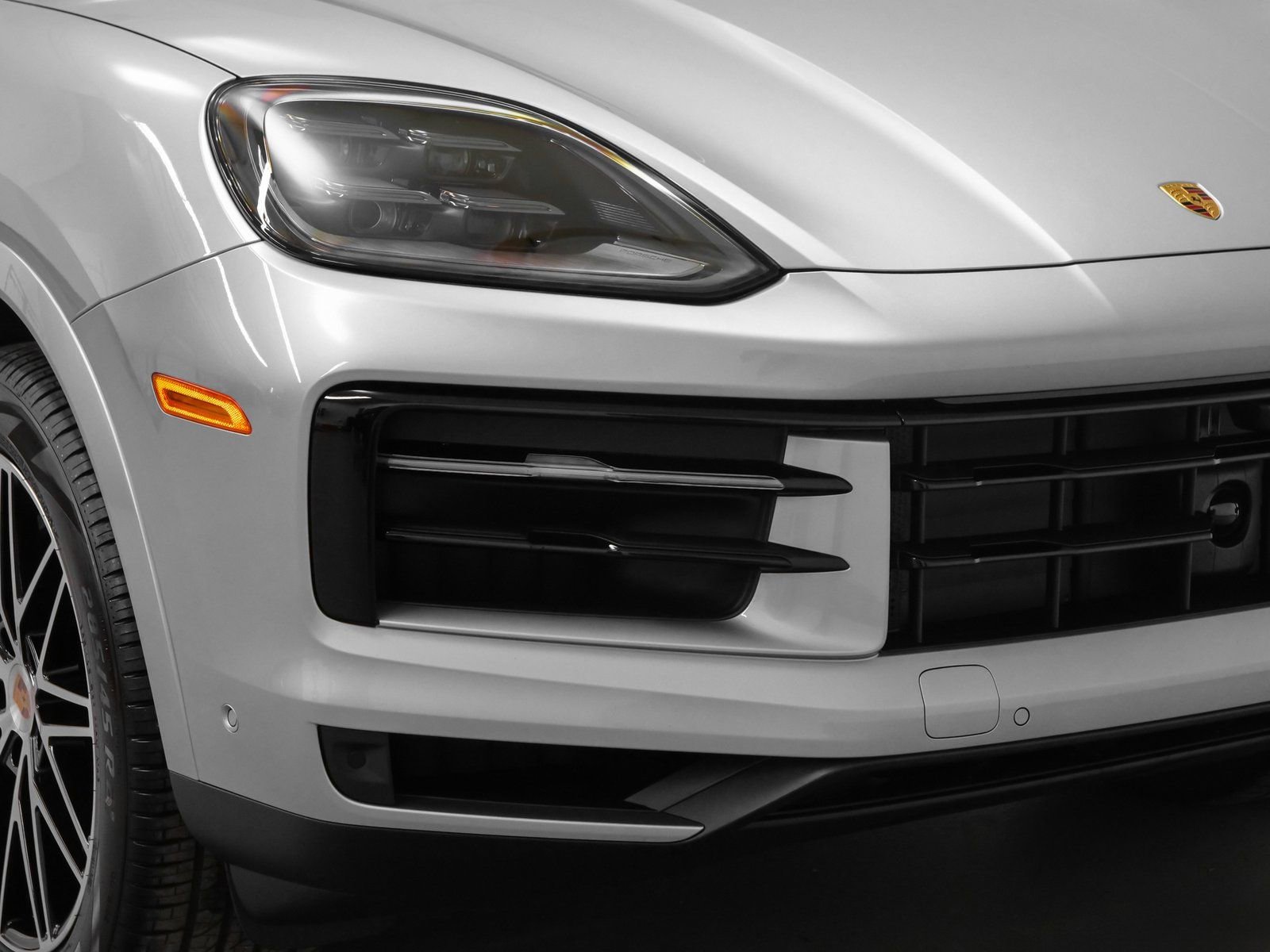 Certified 2025 Porsche Cayenne image 15