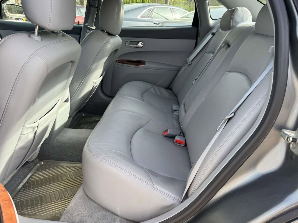 Used 2005 Buick LaCrosse CXL w/ Gold Convenience Package image 15