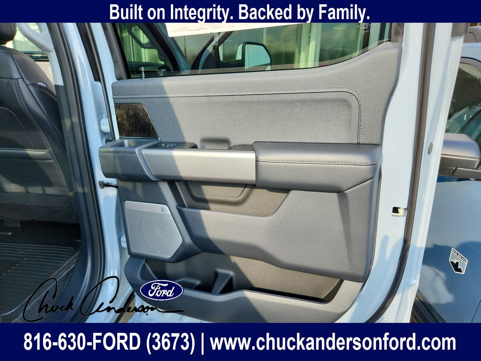 New 2026 Ford F250 Lariat w/ Lariat Premium Package AWD/4WD image 30