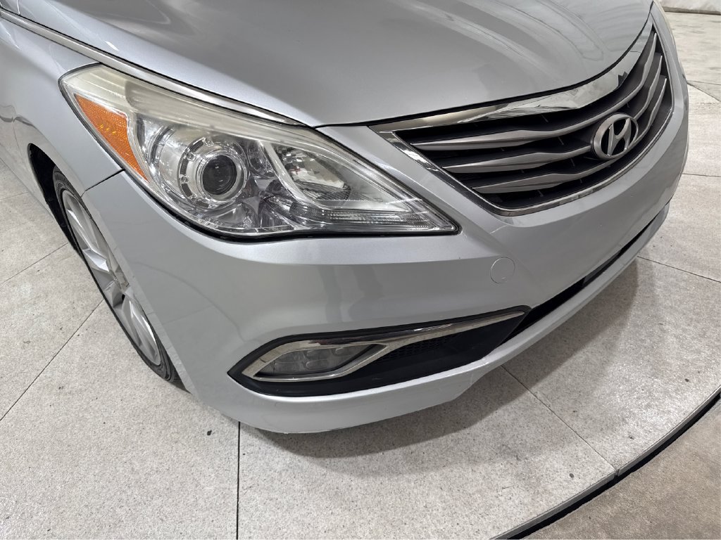 Used 2017 Hyundai Azera Limited FWD image 17
