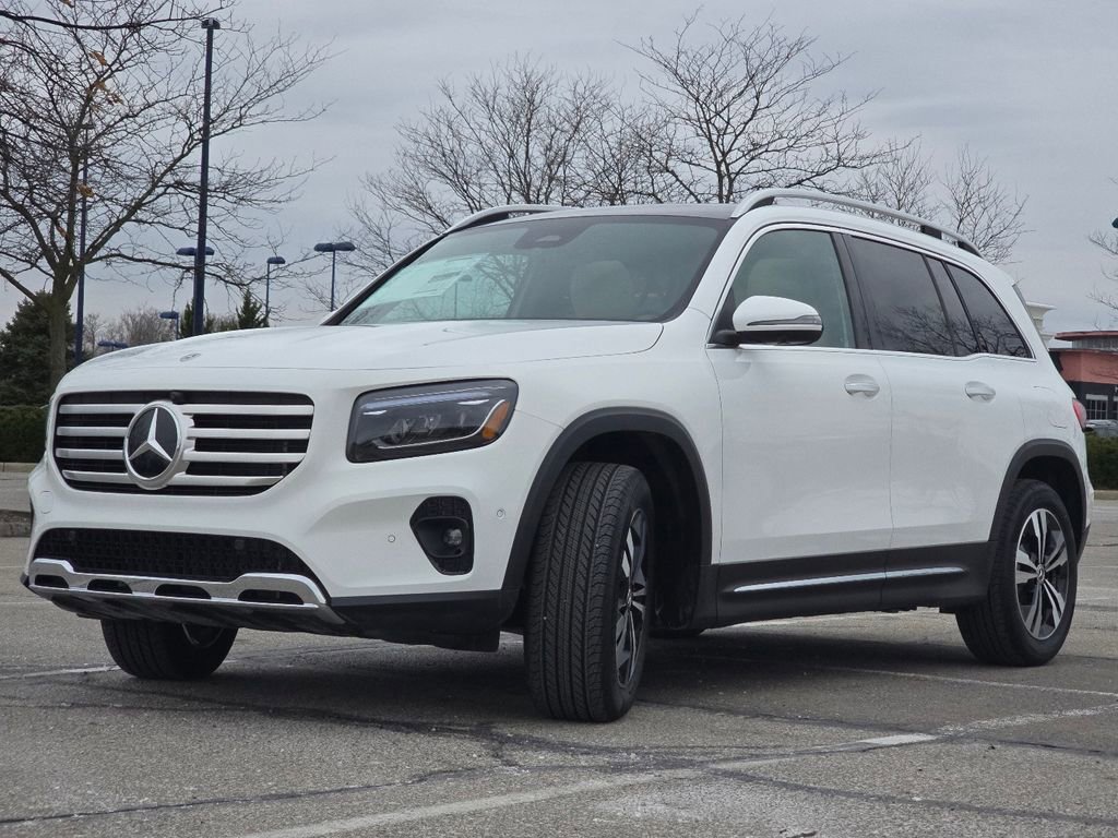 New 2026 Mercedes-Benz GLB 250 4MATIC image 11