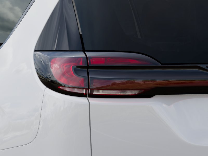 New 2027 Chrysler Pacifica Limited FWD image 9