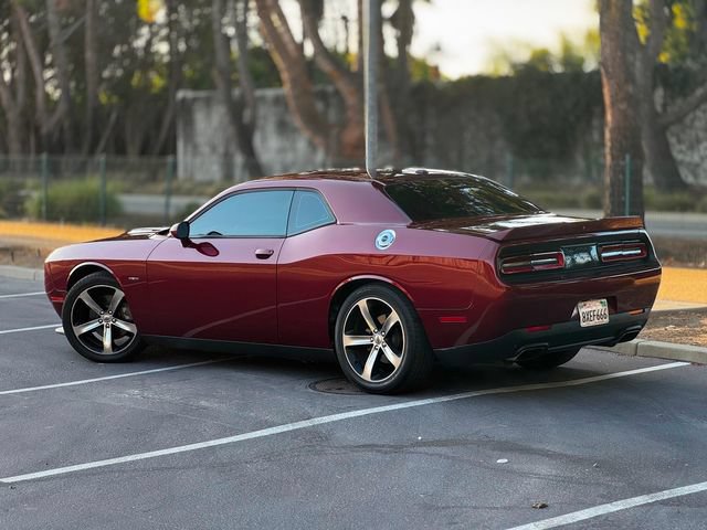 Used 2019 Dodge Challenger R/T w/ Driver Convenience Group RWD image 14