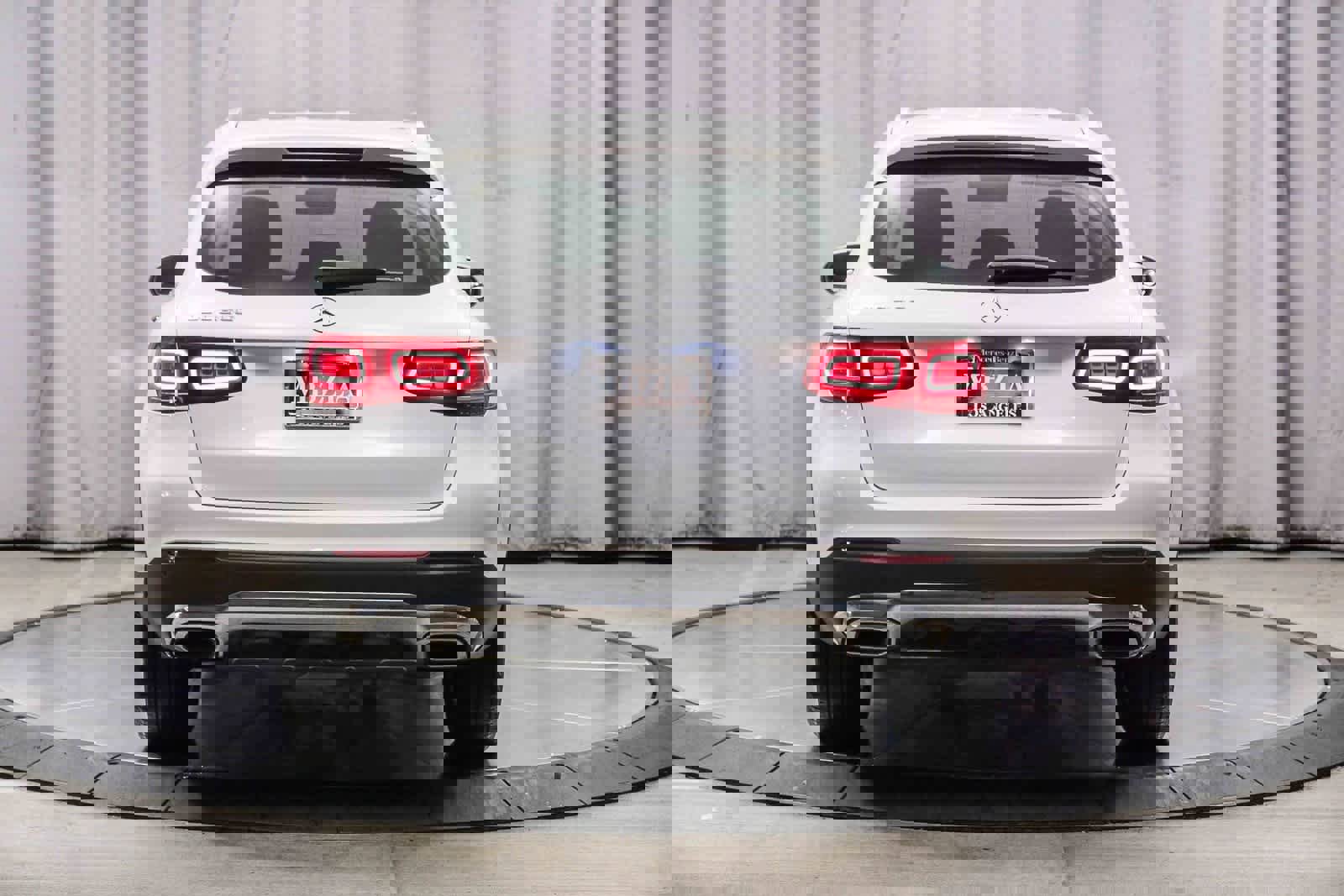 Certified 2022 Mercedes-Benz GLC 300 image 3