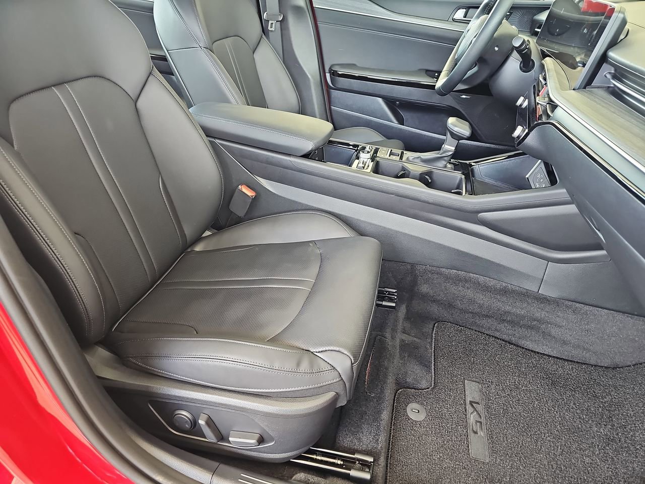 Used 2025 Kia K5 EX FWD image 13