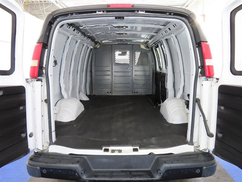 Used 2021 Chevrolet Express 2500 w/ Driver Convenience Package RWD image 9
