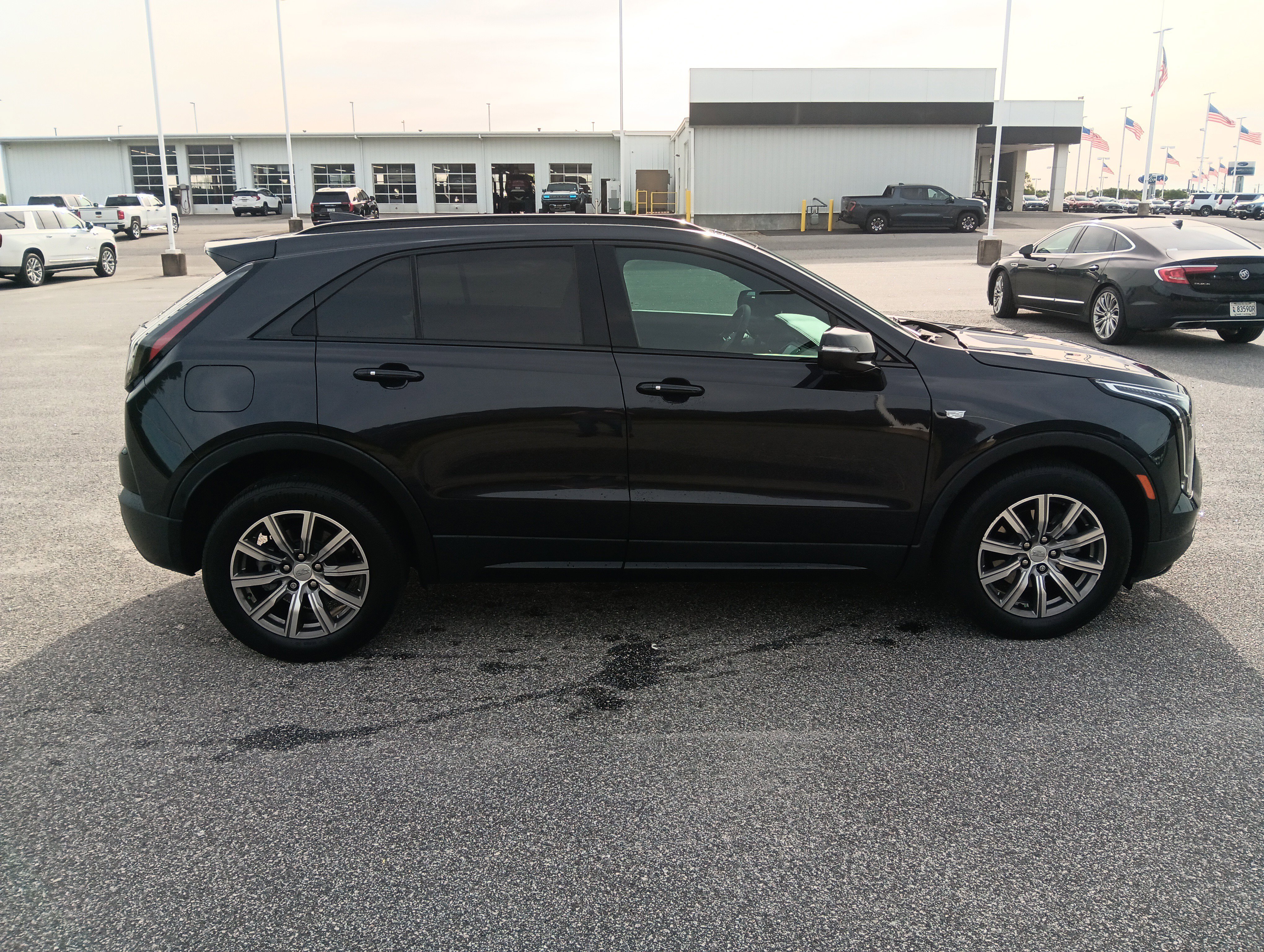 Used 2022 Cadillac XT4 Sport image 6