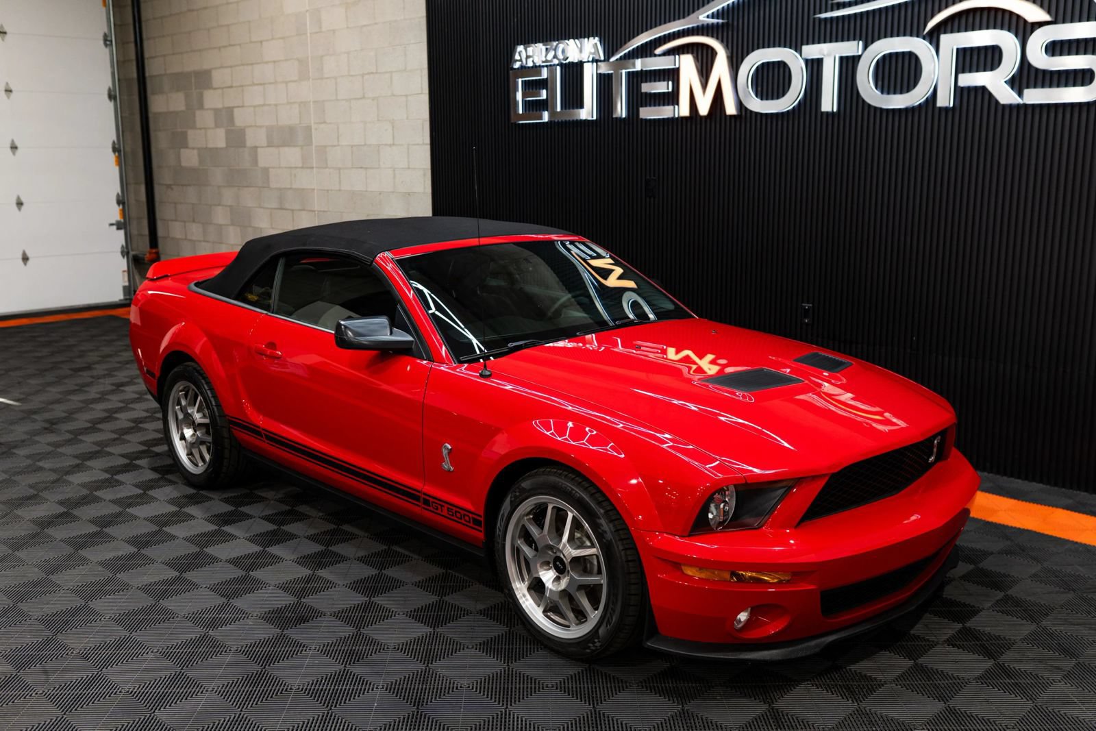 Used 2008 Ford Mustang Shelby GT500 RWD image 8