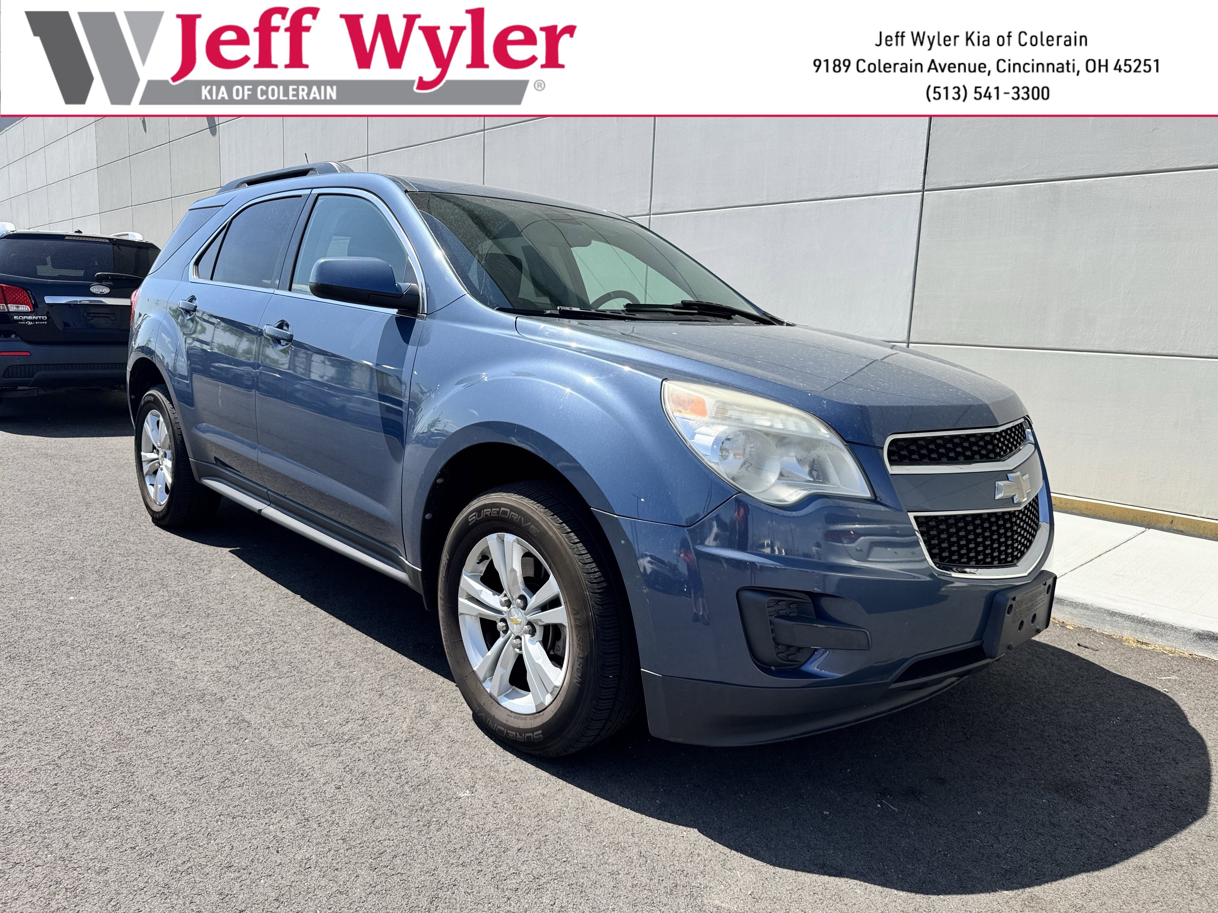 Used 2011 Chevrolet Equinox LT w/ Driver Convenience Package image 1