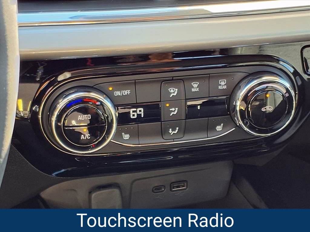 New 2026 Chevrolet Trax LT w/ Driver Confidence Package image 9