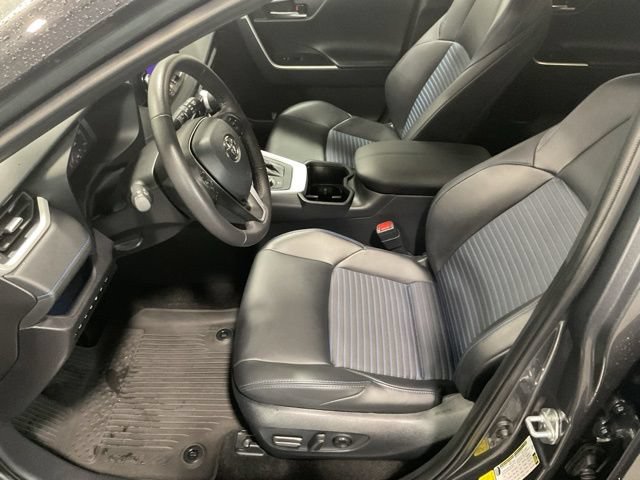 Used 2024 Toyota RAV4 XSE w/ Advanced Technology Package AWD/4WD image 11