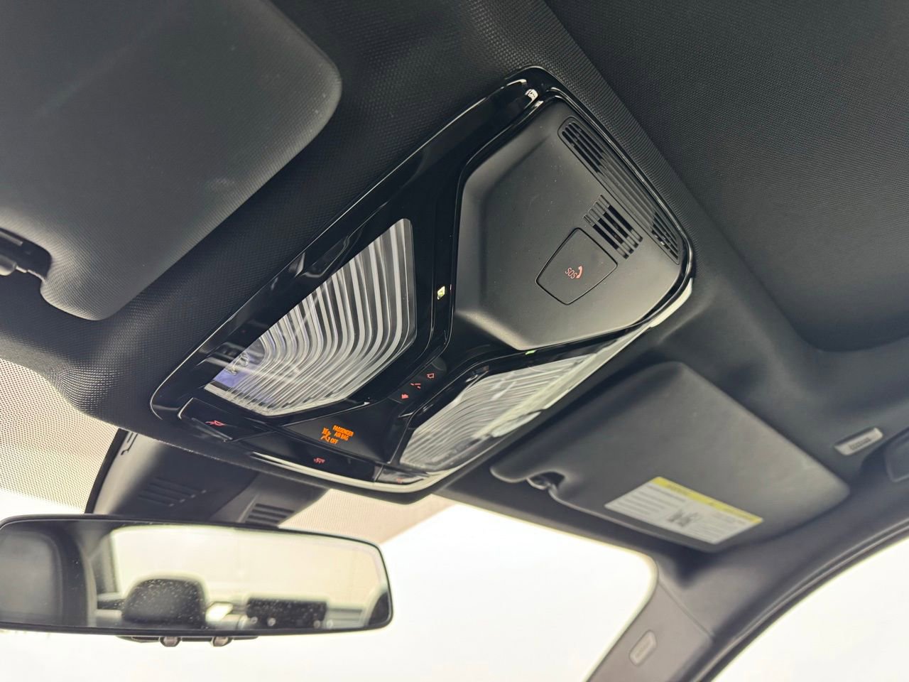 Used 2024 BMW 330i Sedan image 24