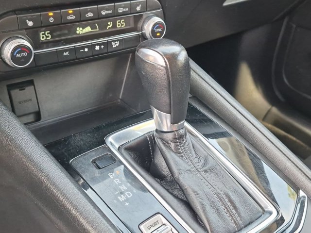 Used 2021 MAZDA CX-5 Touring FWD image 15