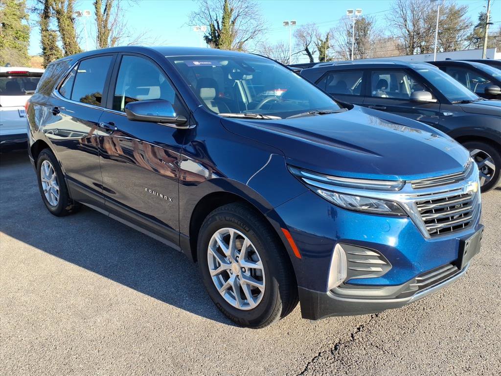 Used 2023 Chevrolet Equinox LT image 1