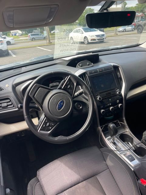Used 2019 Subaru Ascent Premium AWD/4WD image 4
