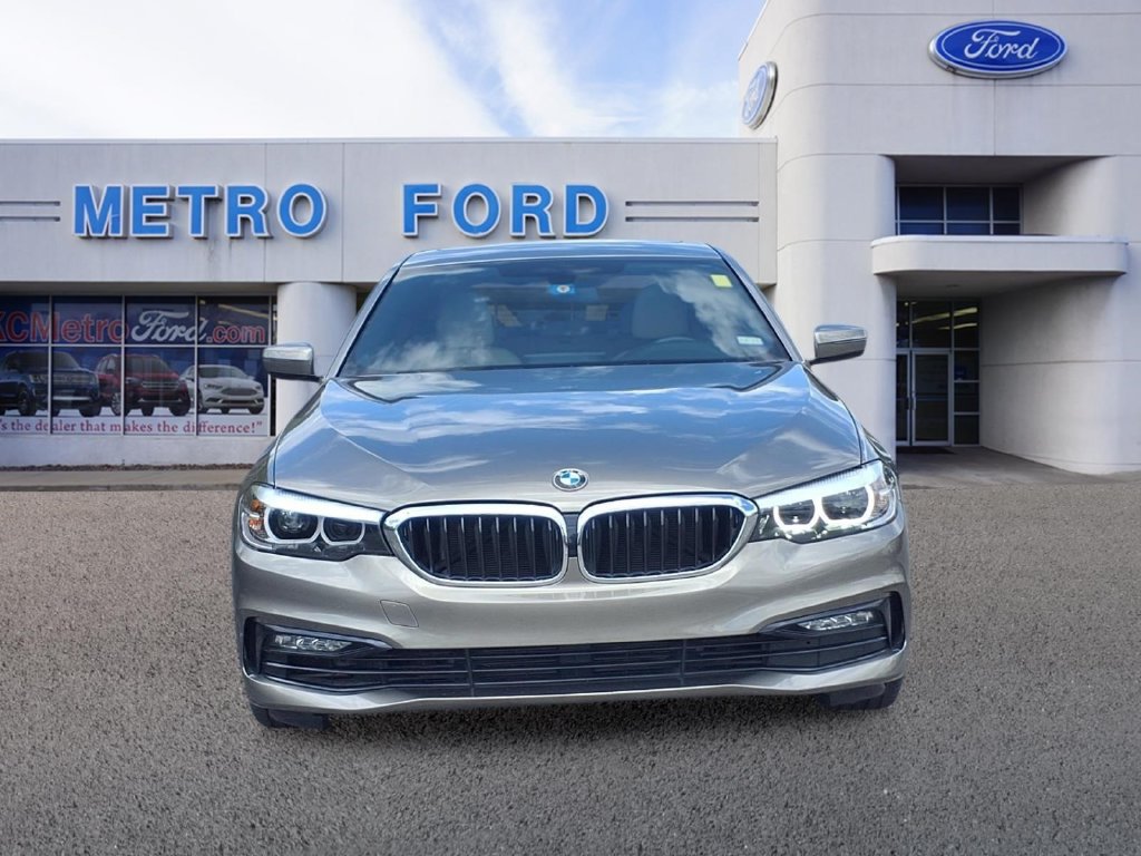 Used 2018 BMW 530i RWD image 8