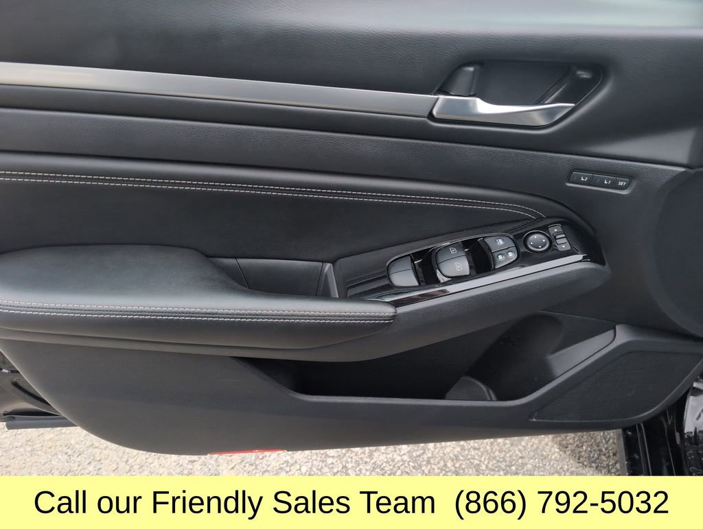 Used 2020 Nissan Altima 2.0 Platinum image 13