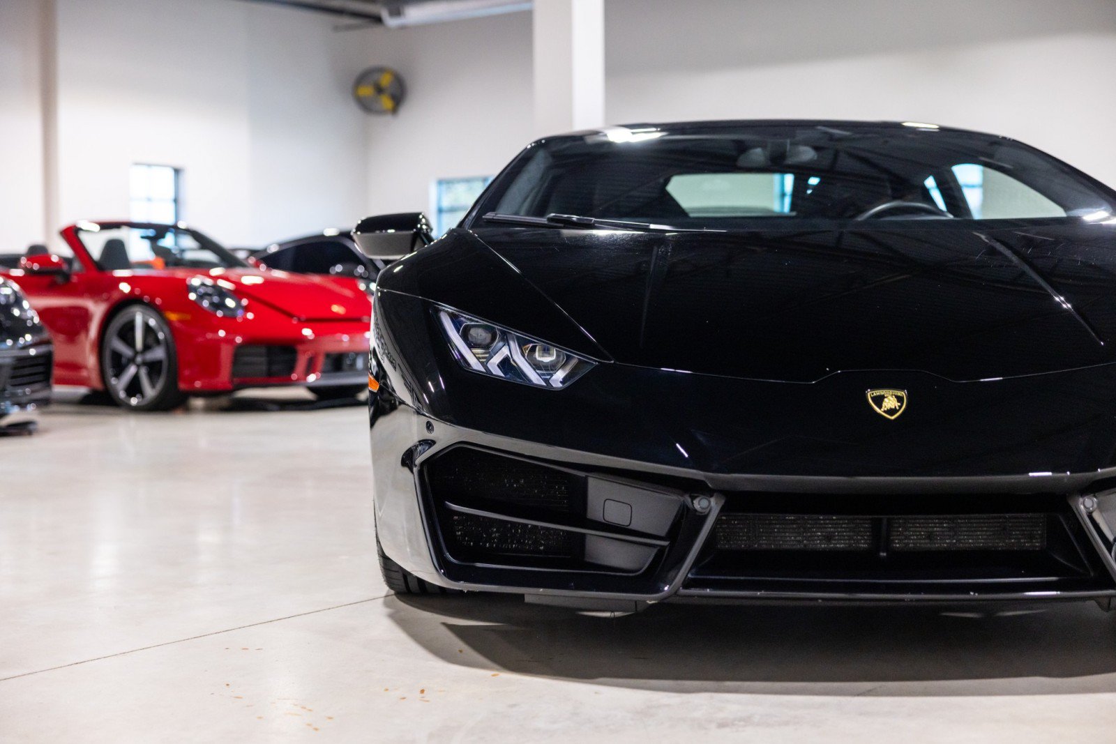 Used 2017 Lamborghini Huracan LP 580-2 RWD image 21