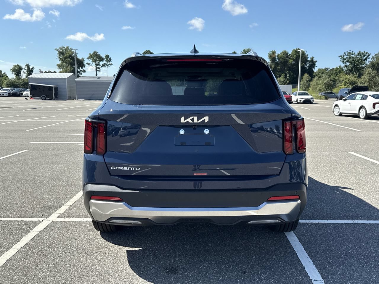 New 2026 Kia Sorento S w/ S Panoramic Sunroof Package FWD image 4