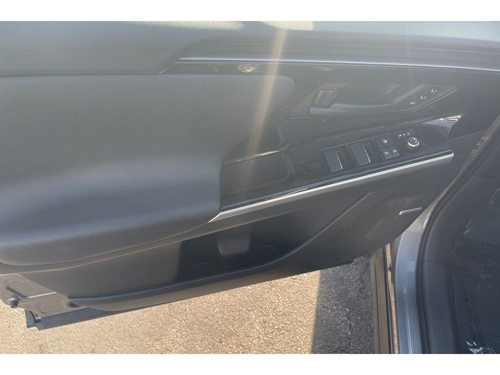 Certified 2024 Subaru Solterra Touring image 11