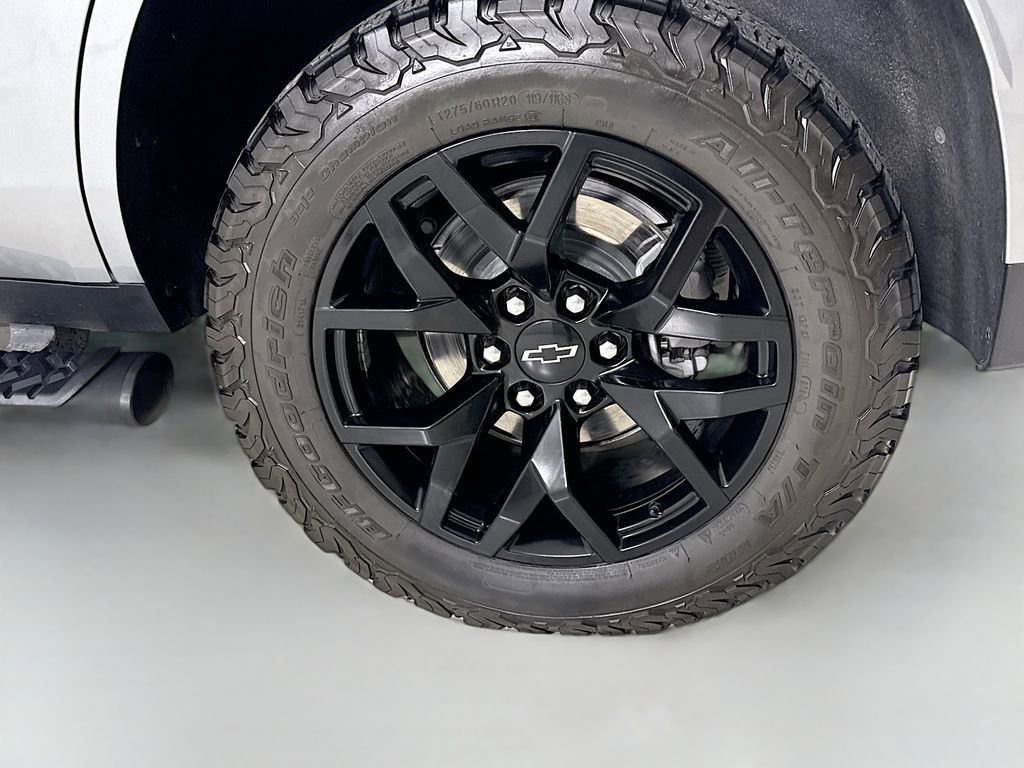 Used 2024 Chevrolet Tahoe Z71 w/ Z71 Off-Road Package image 38