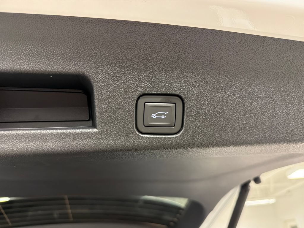 New 2026 GMC Acadia Elevation w/ Black Edition AWD/4WD image 19