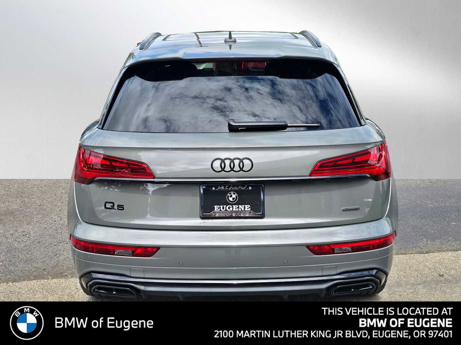 Used 2023 Audi Q5 2.0T Prestige w/ Prestige Package AWD/4WD image 4