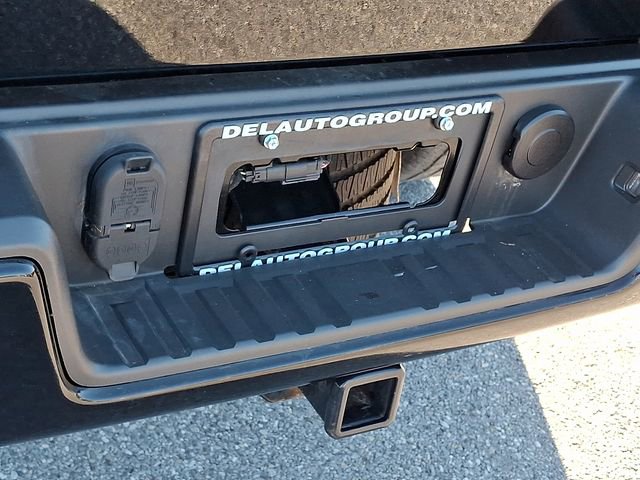 Used 2018 Chevrolet Colorado Z71 image 30