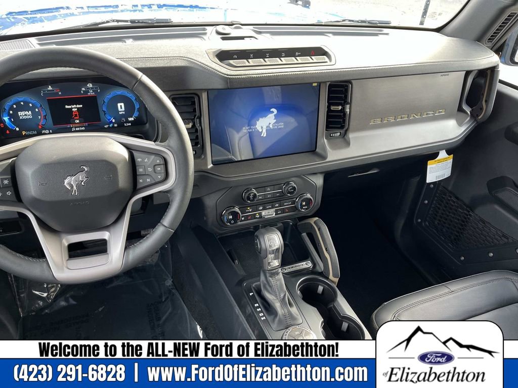 New 2025 Ford Bronco Badlands image 13