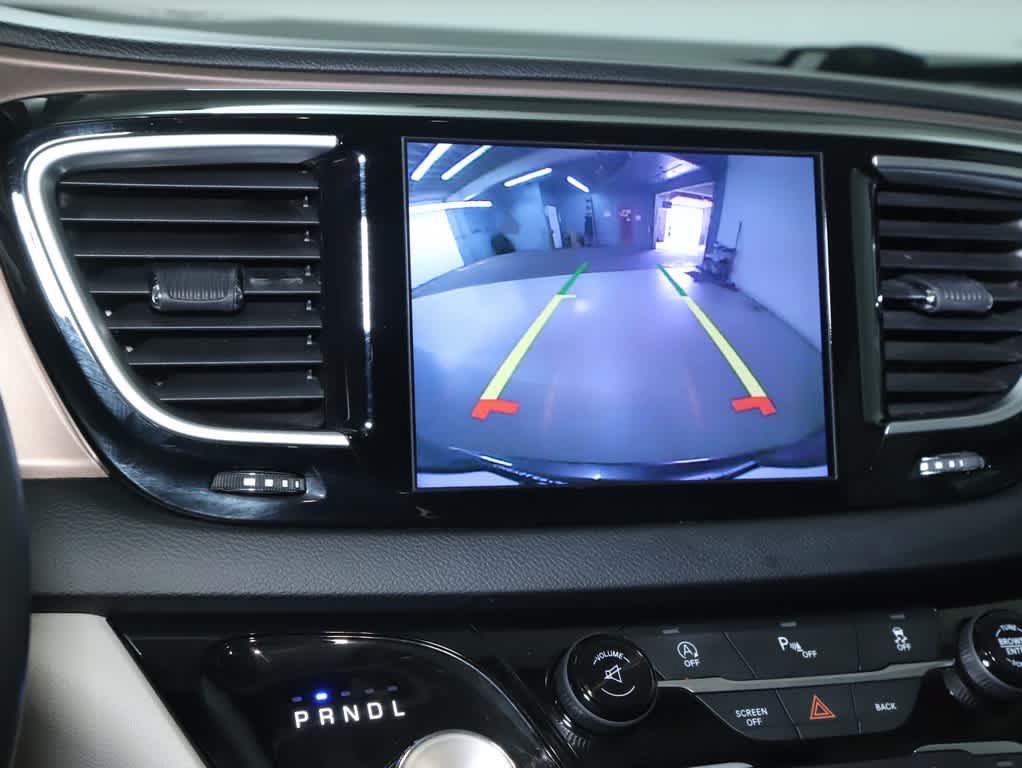 Used 2017 Chrysler Pacifica Touring-L Plus w/ Tire & Wheel Group FWD image 30