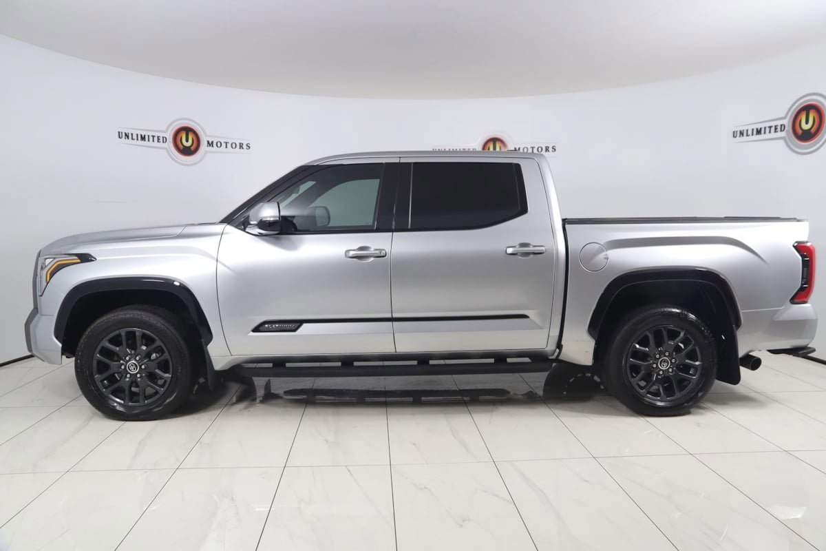 Used 2023 Toyota Tundra Platinum AWD/4WD image 20