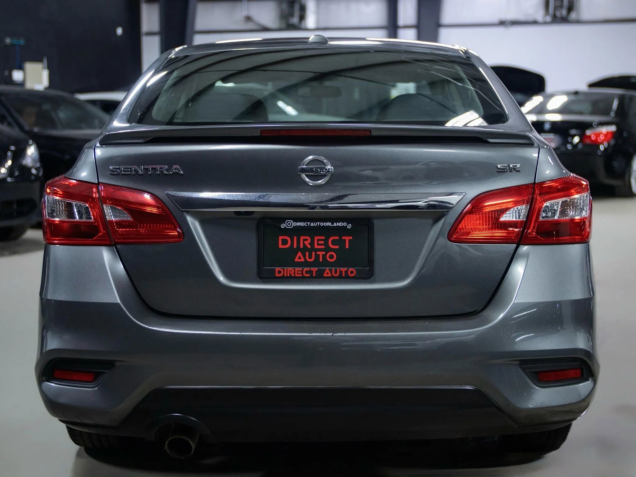 Used 2019 Nissan Sentra SR FWD image 11