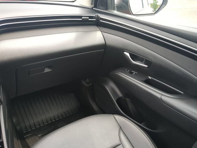 Used 2023 Hyundai Tucson SEL w/ Convenience Package AWD/4WD image 16