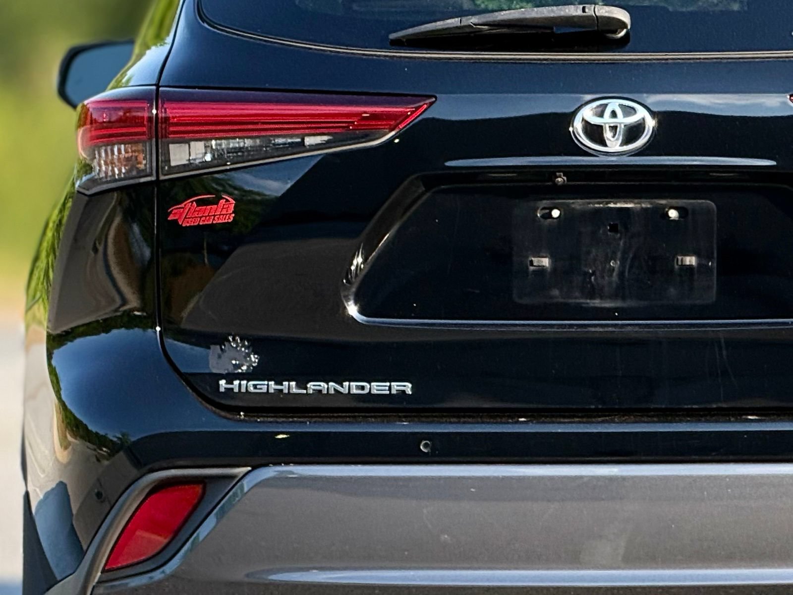 Used 2020 Toyota Highlander Limited AWD/4WD image 16