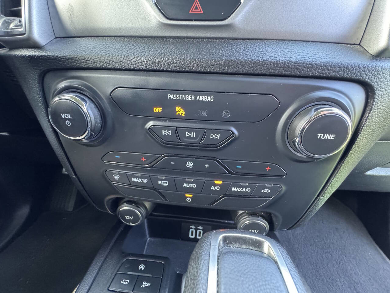 Used 2020 Ford Ranger XLT w/ Equipment Group 301A Mid image 22