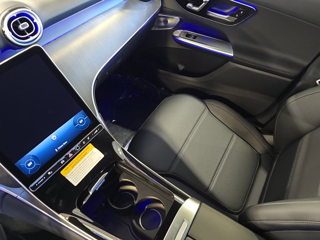 Certified 2026 Mercedes-Benz GLC 300 image 28