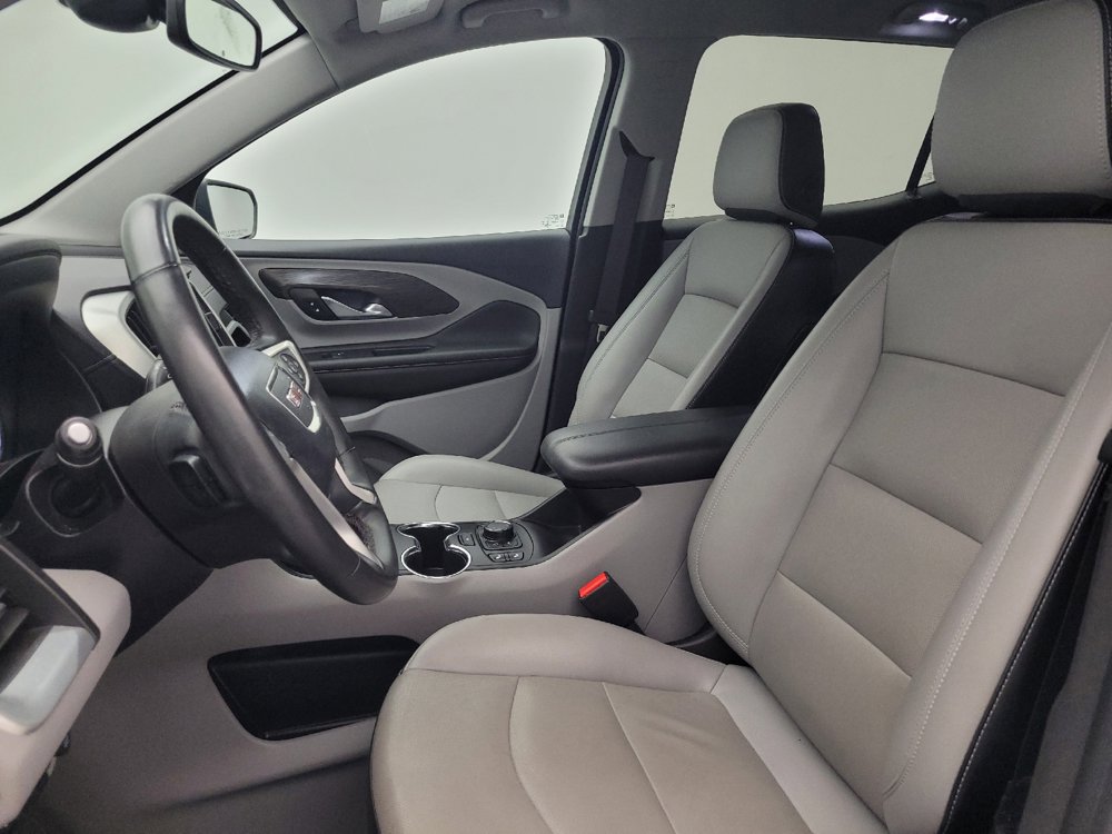 Used 2023 GMC Terrain SLT w/ Tech Package AWD/4WD image 17