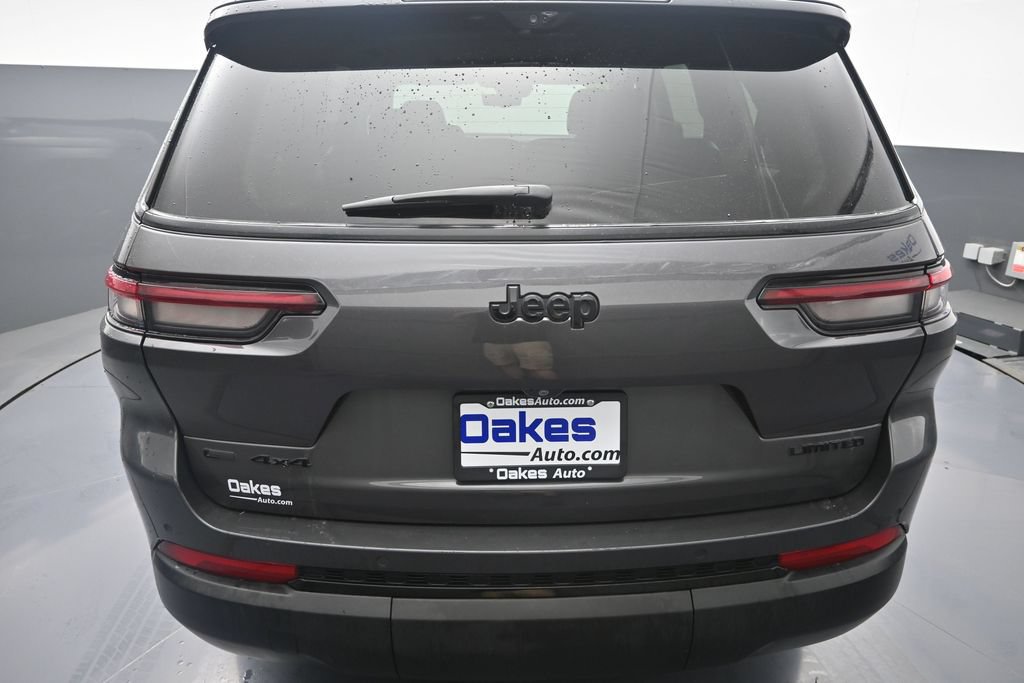 Used 2022 Jeep Grand Cherokee L Limited w/ Luxury Tech Group II AWD/4WD image 34