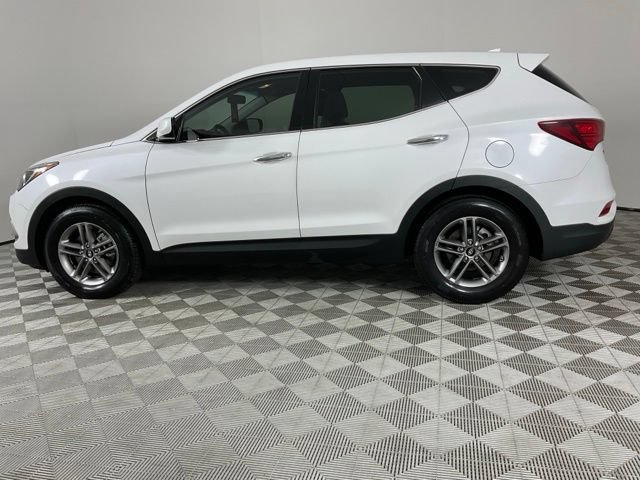 Used 2017 Hyundai Santa Fe Sport FWD image 3