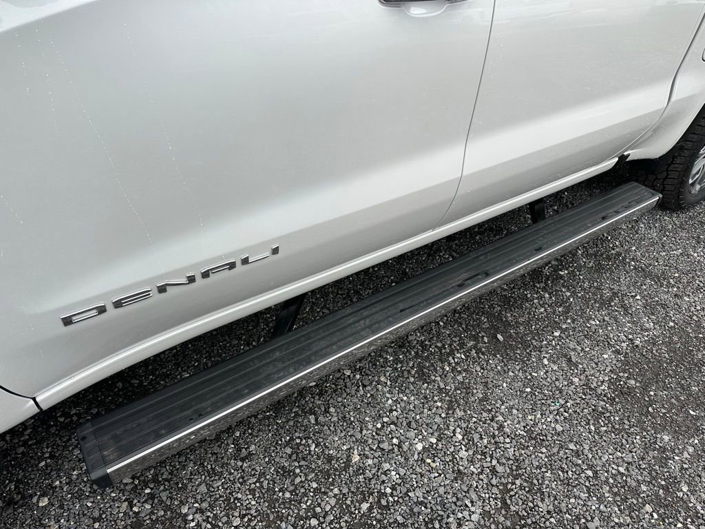 Used 2024 GMC Sierra 1500 Denali Ultimate image 15
