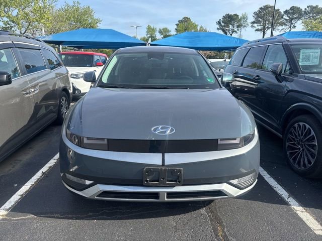 Used 2024 Hyundai Ioniq 5 SE image 3