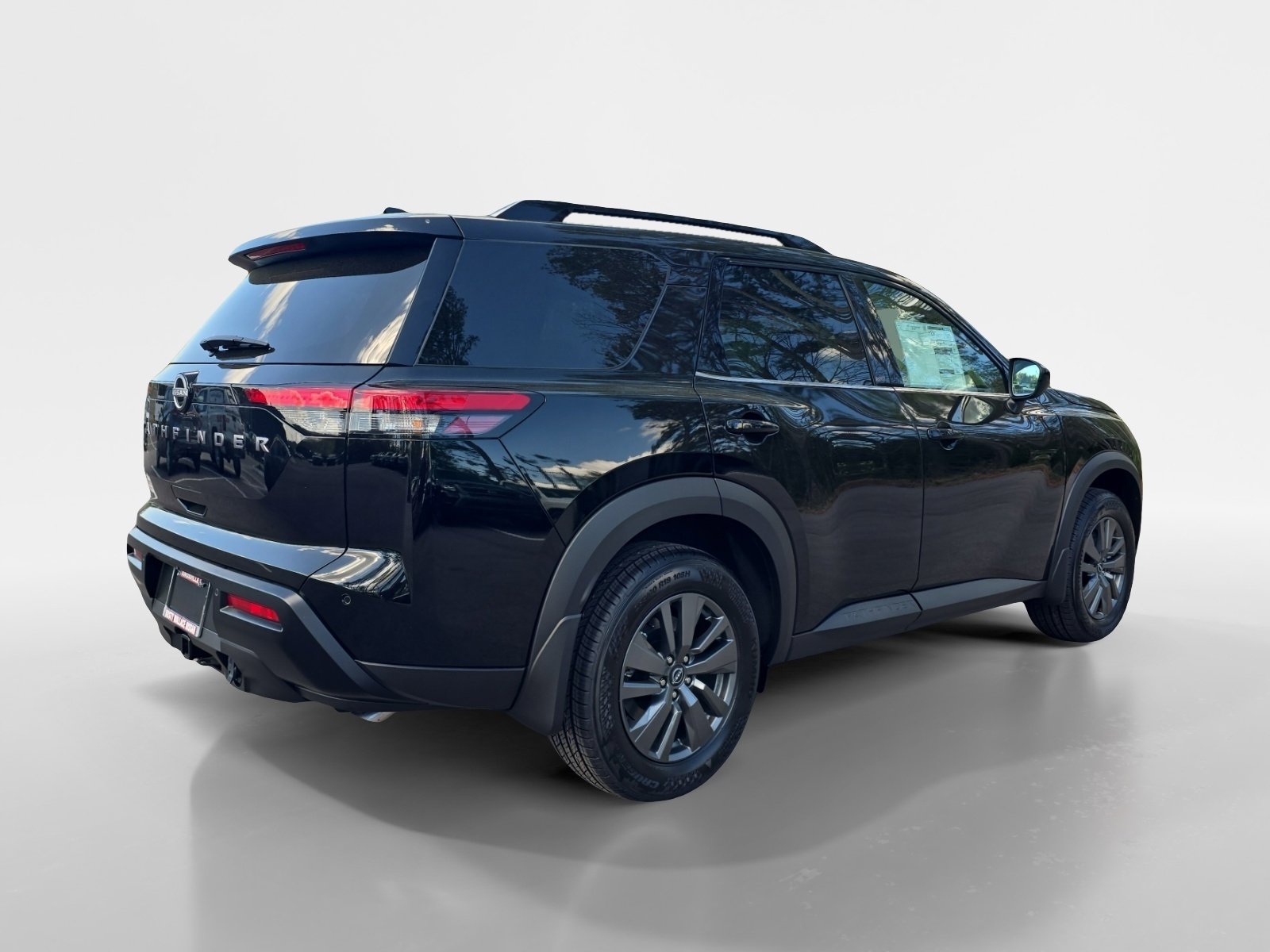 New 2026 Nissan Pathfinder SV image 5