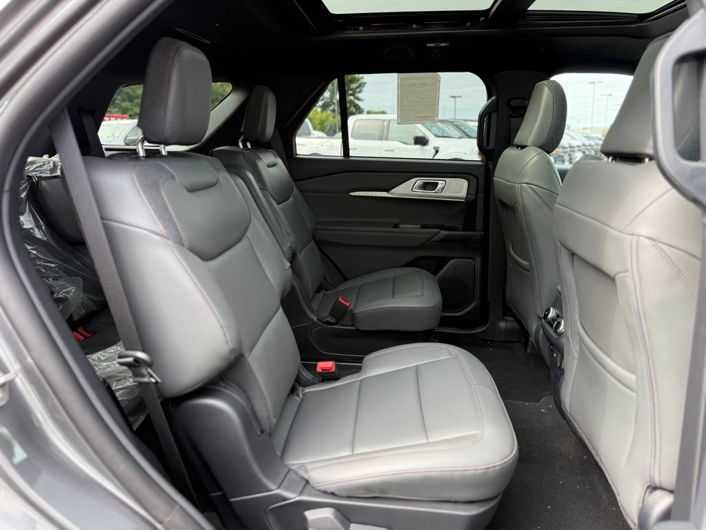 New 2027 Ford Explorer Active w/ Active Comfort Package AWD/4WD image 16