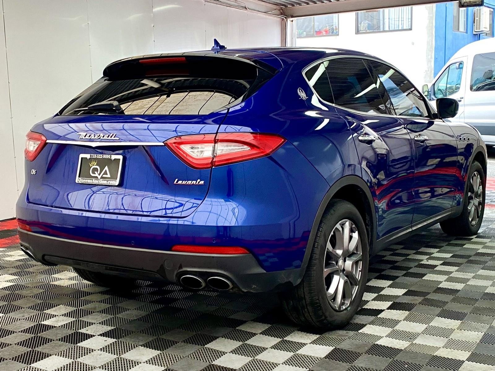 Used 2018 Maserati Levante image 6