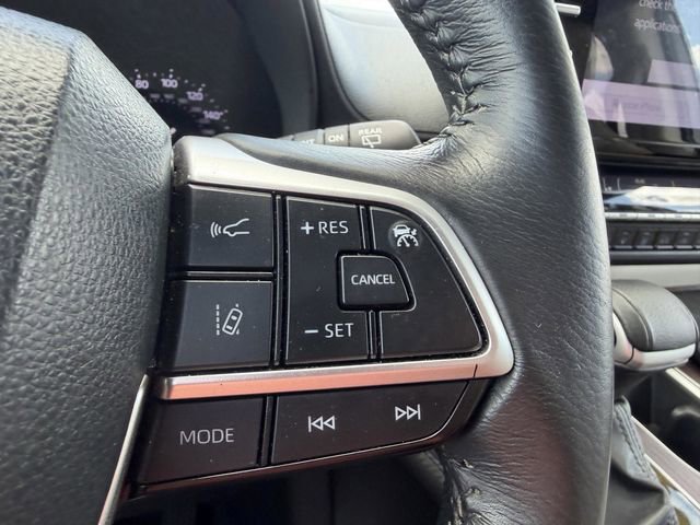 Used 2024 Toyota Sienna XLE FWD image 34